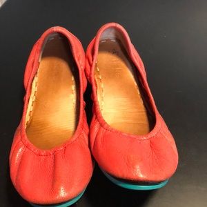 Poppy Tieks